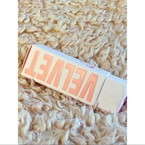 Jeffree Star Velvet Trap Lipstick